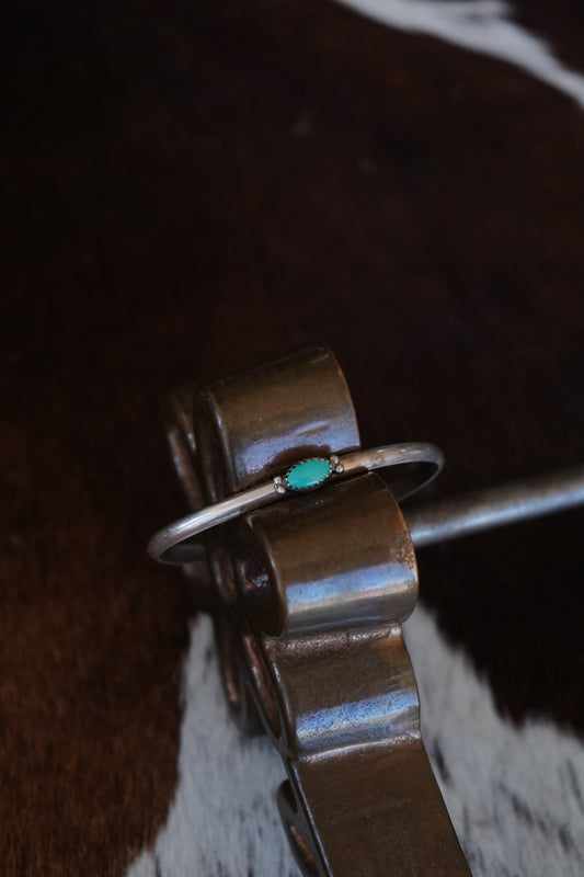 Vintage Turquoise Single Stone Cuff