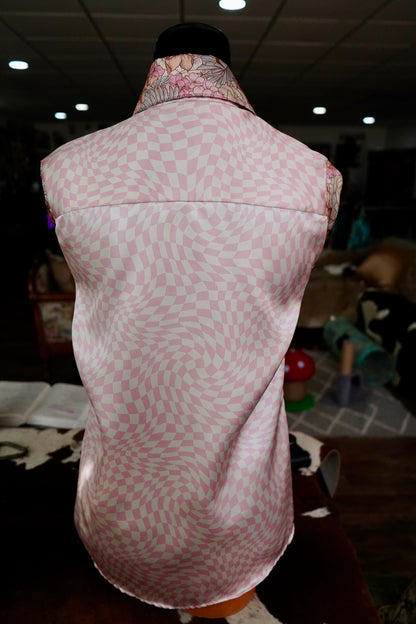 Daisy Original Pink Groovy w/ Daisy Pastel Floral - Size 8
