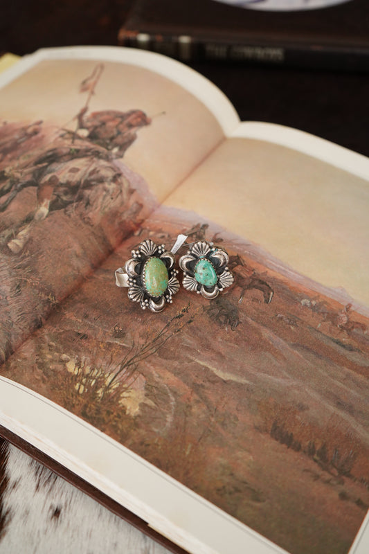 Turquoise Oval Flower Rings - Adj