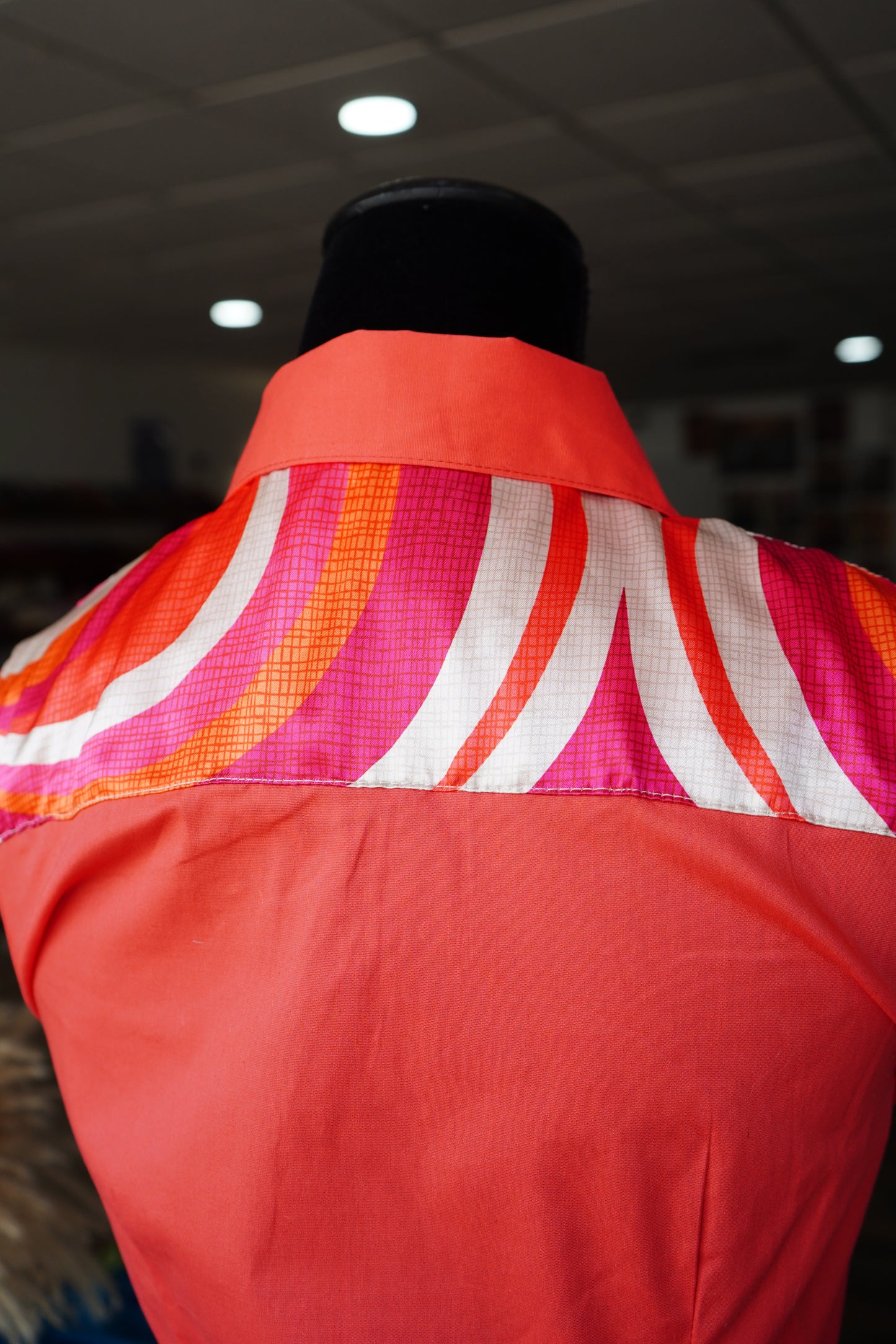 M - Woven 70s Hearts on Hot Coral Cotton Button Down