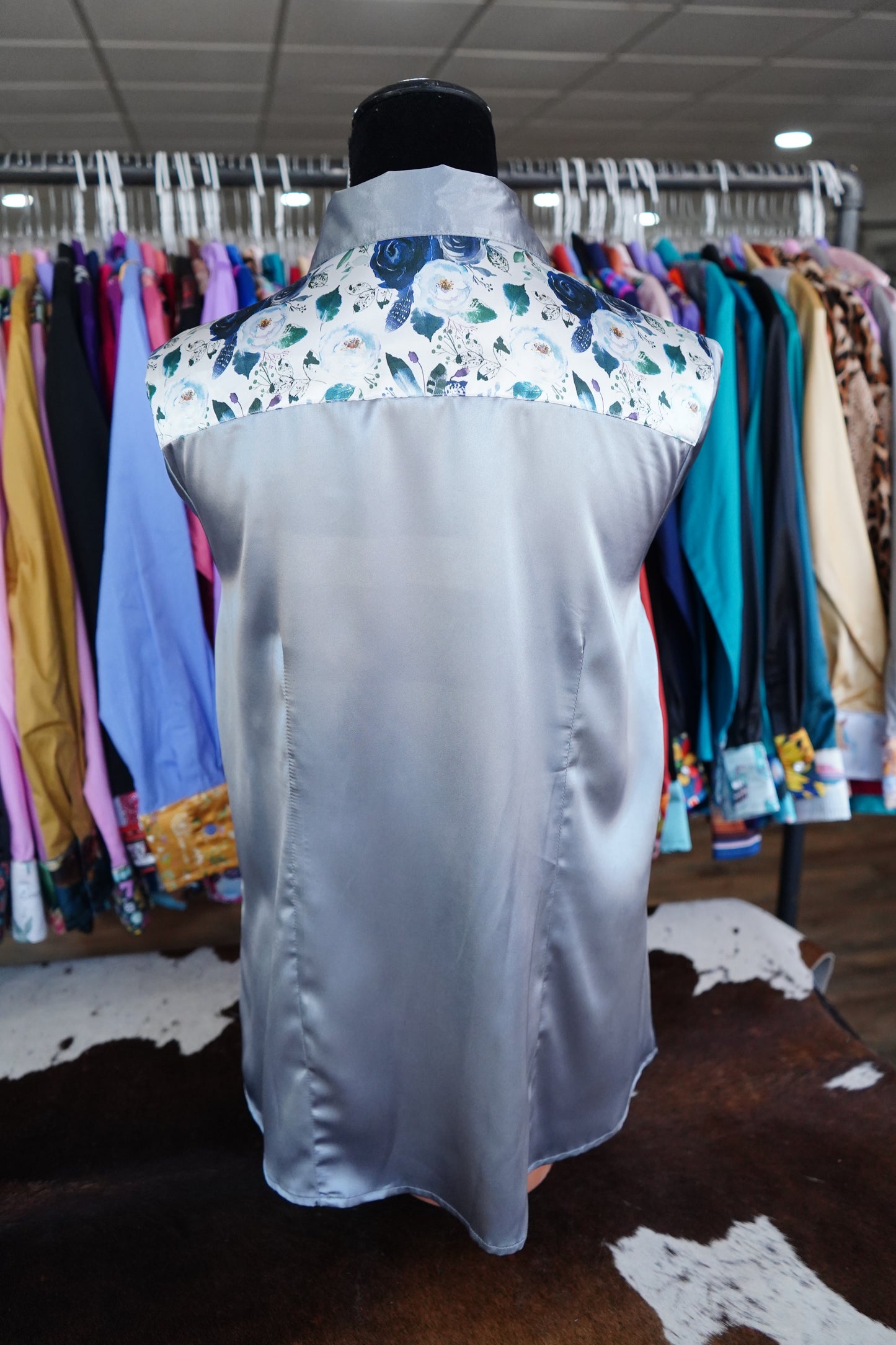 XL - Navy Feather Floral on Silver Satin Button Down