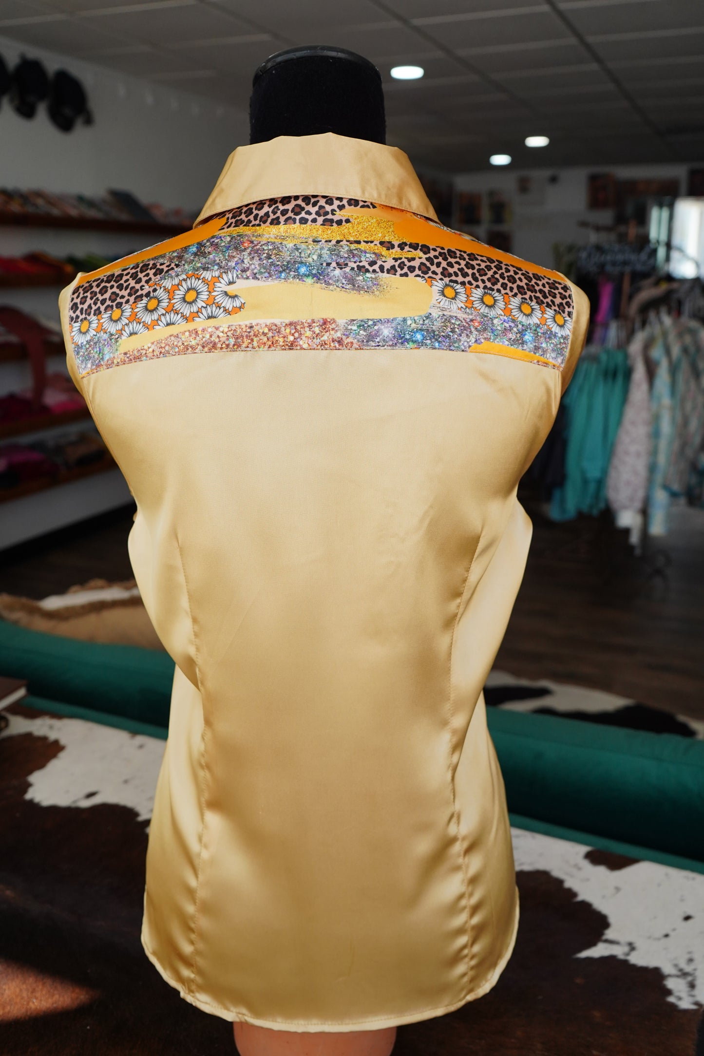 L - Daisy Cheetah Sparkles on Gold Satin Button Down
