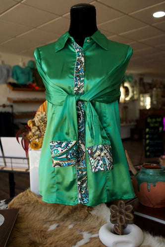 L - Emerald Floral Paisley on Emerald Button Down