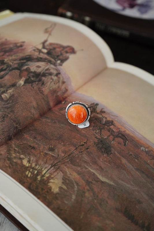 Eli Skeets Round Orange Spiny Ring - Sz 6.5
