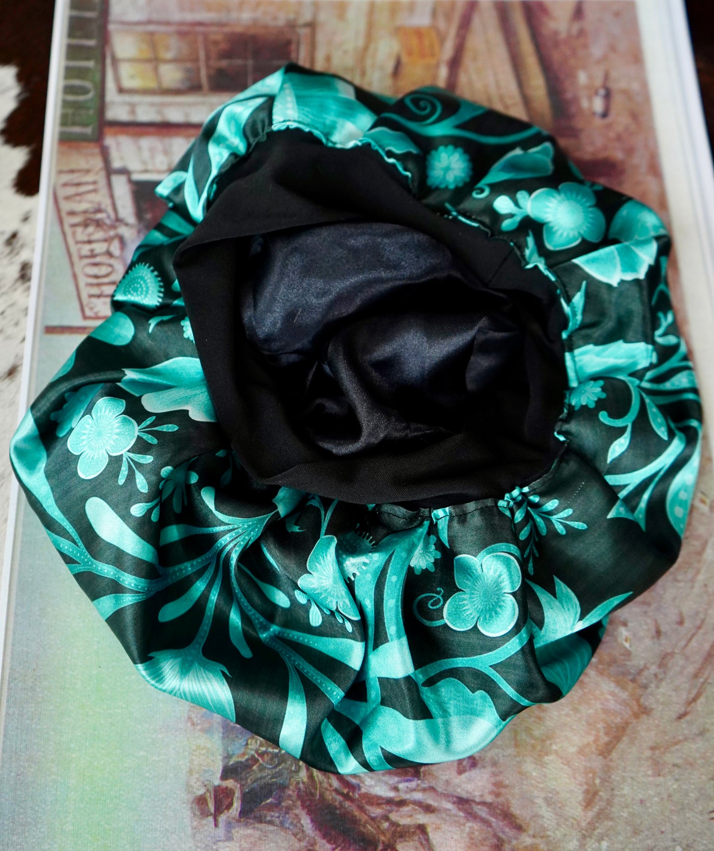 Daisy Satin Bonnets