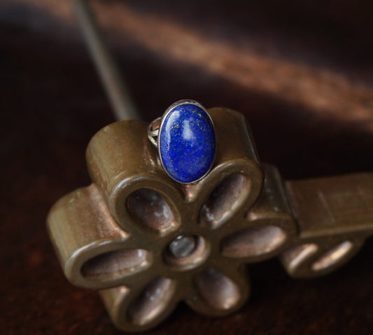 Oval Blue Lapis Ring - Sz 9