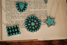 Load image into Gallery viewer, Large Turquoise Lovers Cluster Necklace