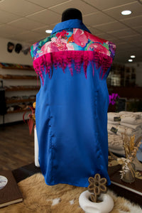 XL - Watercolor Floral w/ Pink & Black Feathers on Royal Blue Button Down