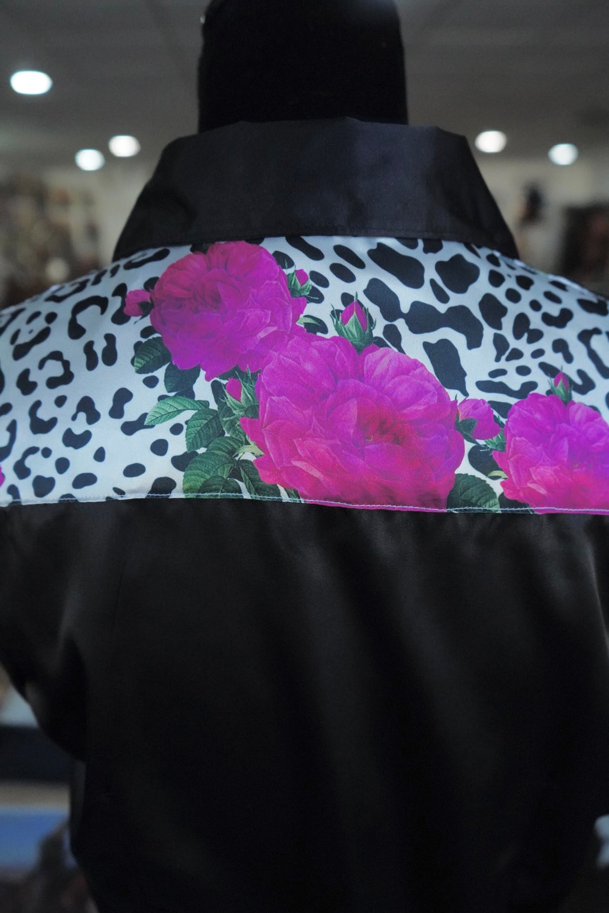 M - Snow Leopard & Roses on Black Satin Button Down