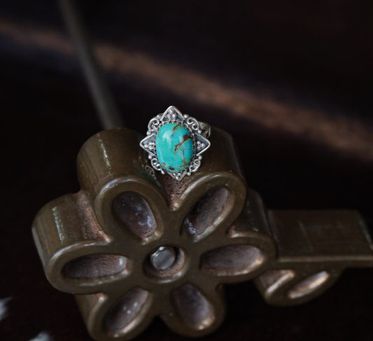 Oval Turquoise Flower Ring - Adj