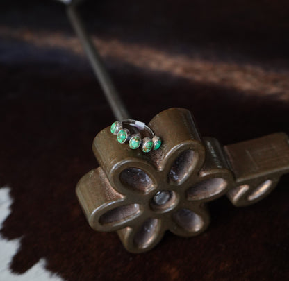 5 Stone Green Dahlia - Sz 7