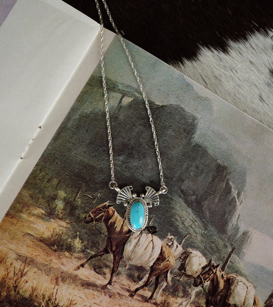 Verley Betone Dainty Turquoise w/ Shells Necklace