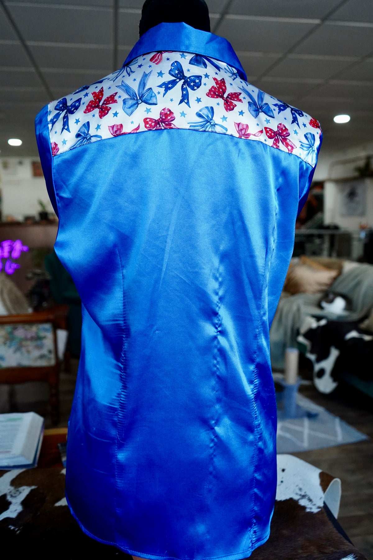L - Patriotic Bows on Blue Satin Button Down