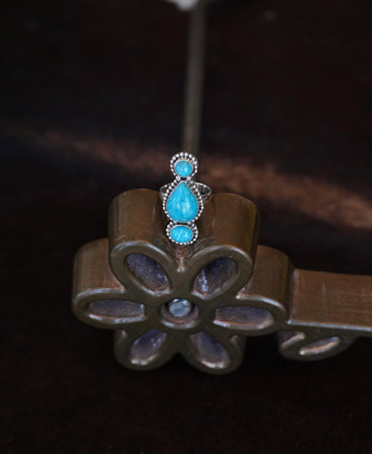 3 Stone Turquoise w/ Teardrop Ring - Sz 7