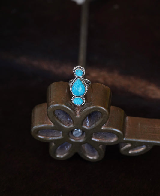 3 Stone Turquoise w/ Teardrop Ring - Sz 7