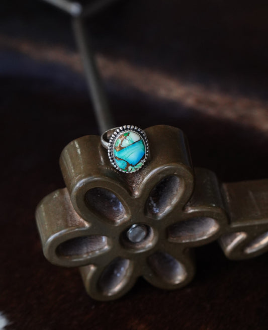 Round Peacock Dahlia w/ Beaded Border Ring - Sz 7