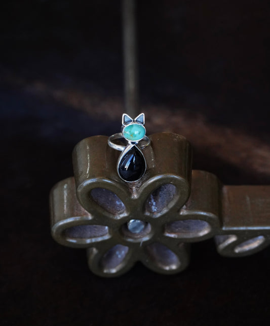 Black Onyx & Turquoise Cat Ring - Adj