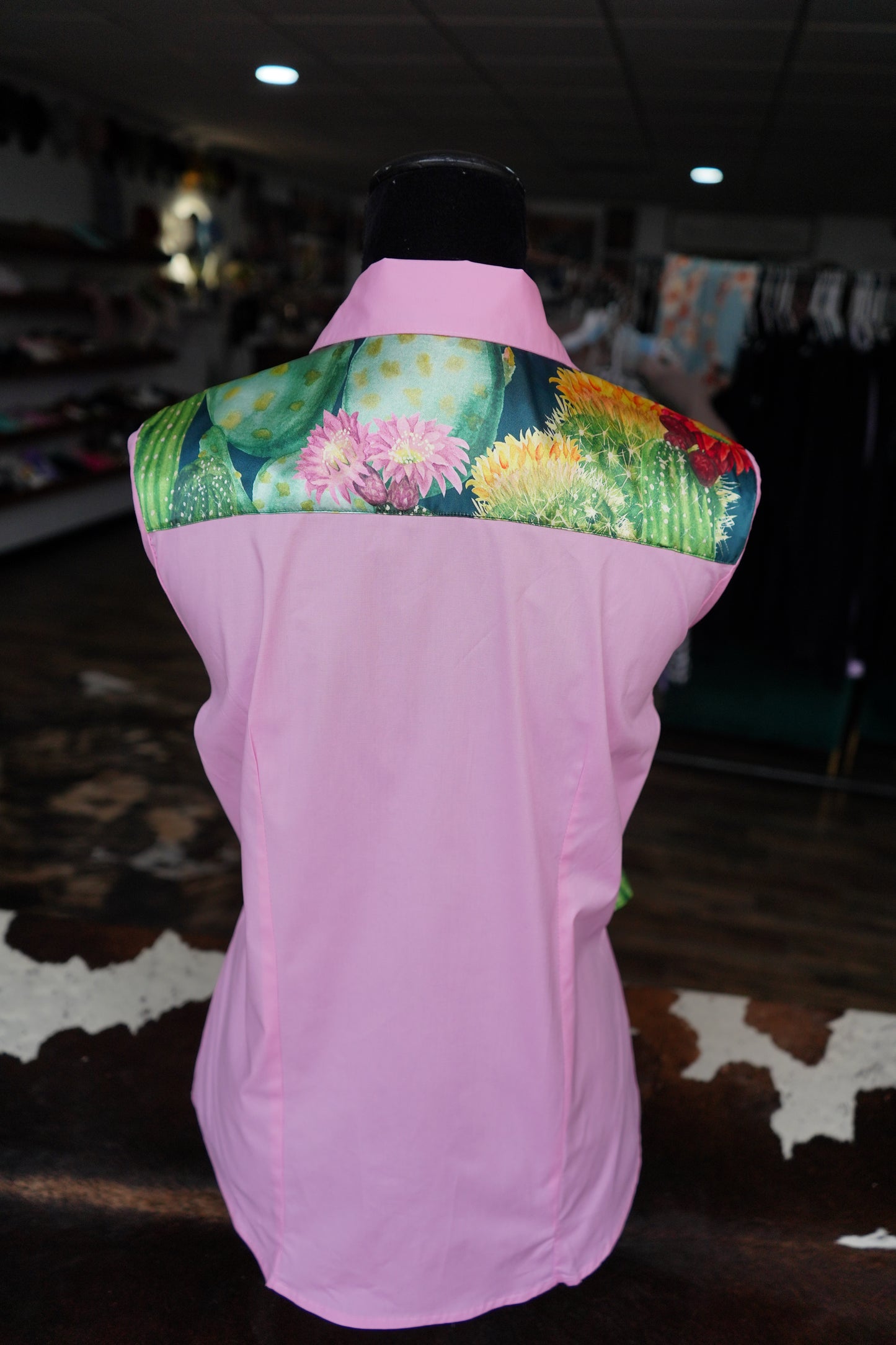 XL - Lg Blooming Cactus on Light Pink Cotton Button Down