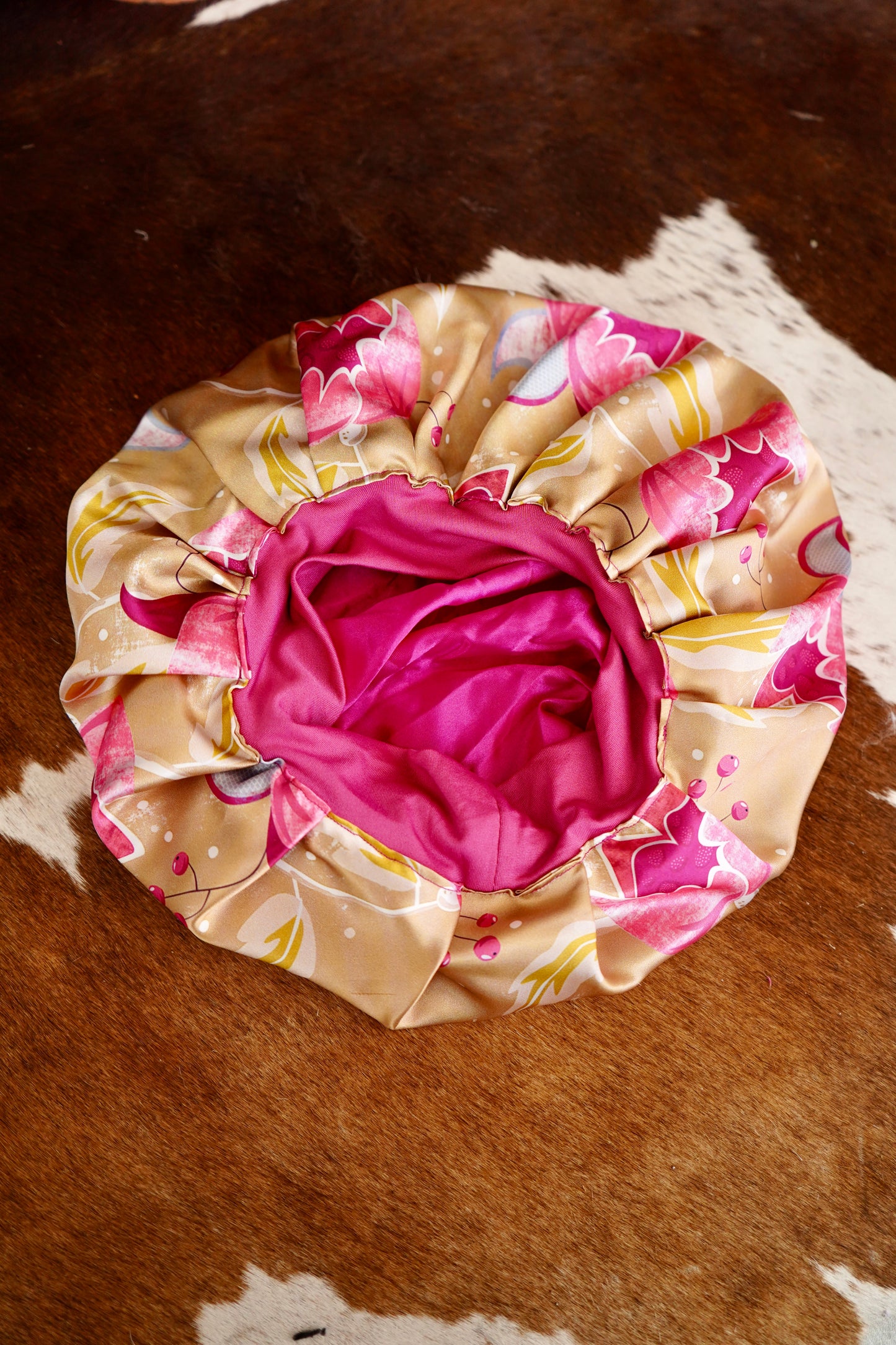 Daisy Satin Bonnets