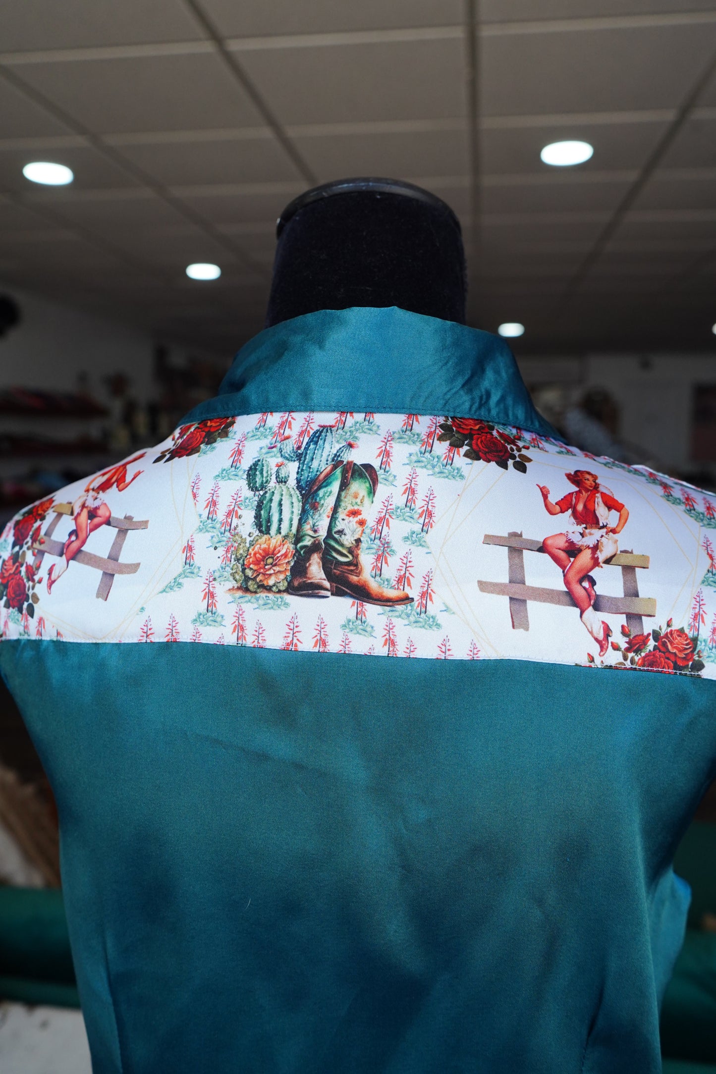 L - Red Headed Cowgals on Teal Satin Button Down