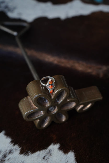 3 Stone Orange Spiny Ring - Sz 7