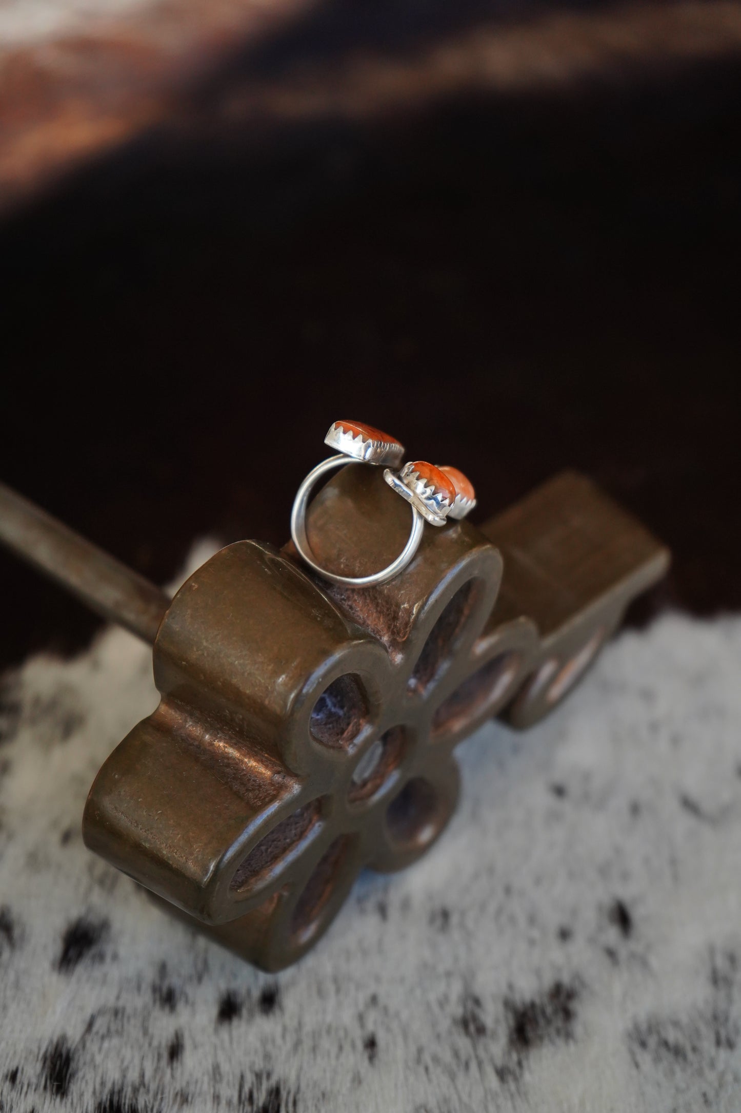 Orange Spiny Cat w/ Bar Ring - Adj