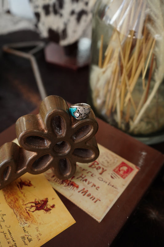 Vintage Turquoise, Silver Scrolls & CZ Ring - 6.5