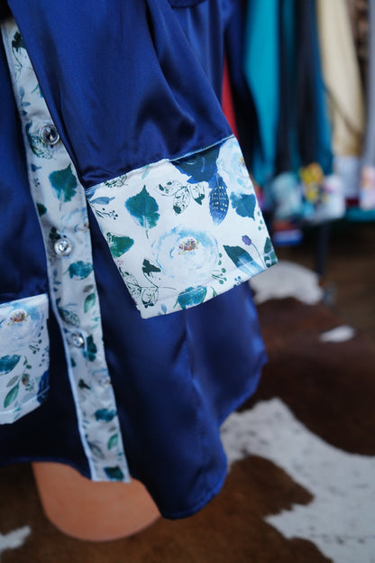 M - Navy Feather Floral on Navy Satin Button Down