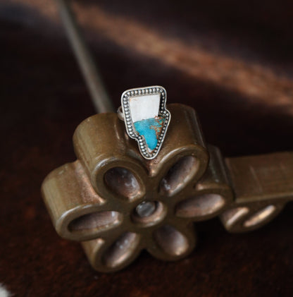 Turquoise & White Buffalo Lightening Bolt Ring - Sz 9