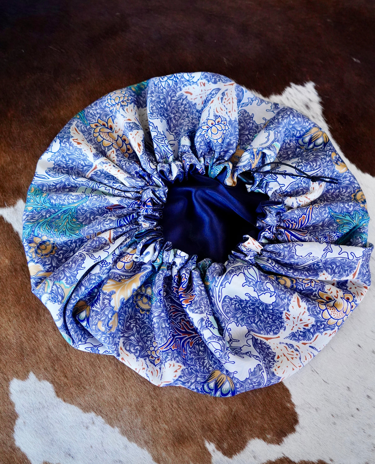 Daisy Satin Bonnets