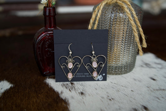 Vintage Fishhook Earrings Mother of Pearl Hearts