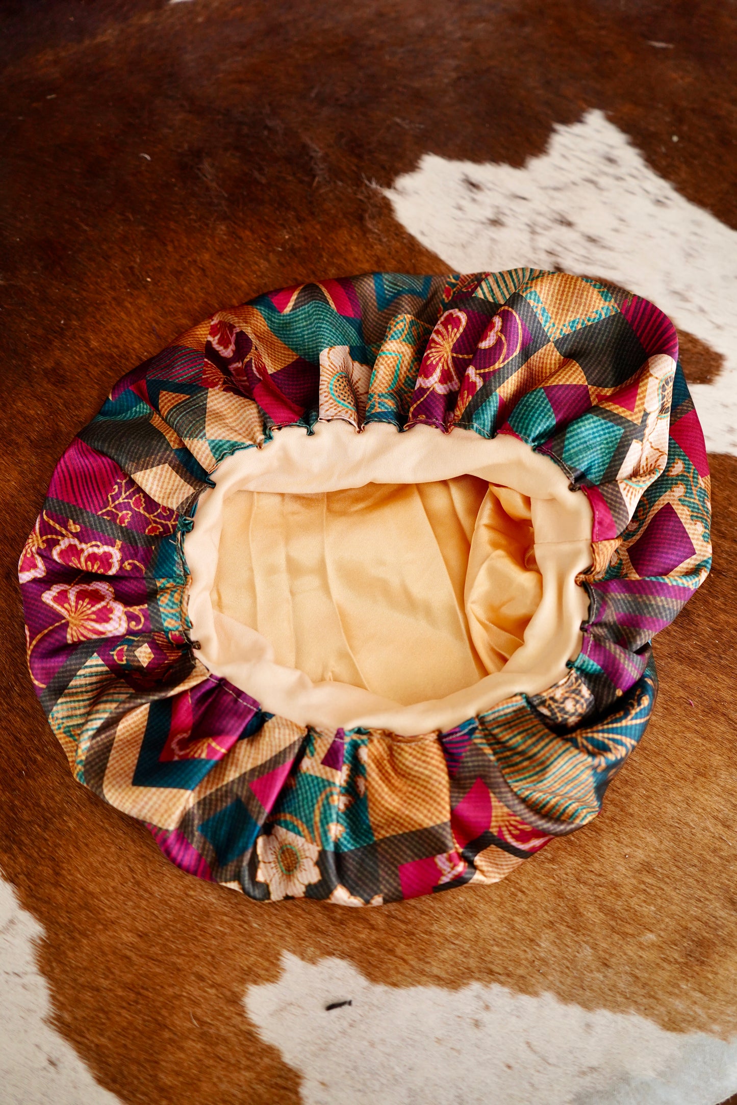Daisy Satin Bonnets