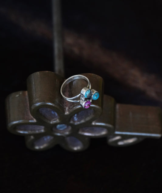 3 Stone Turquoise & Pink Dahlia Cluster Ring - Sz 9.75