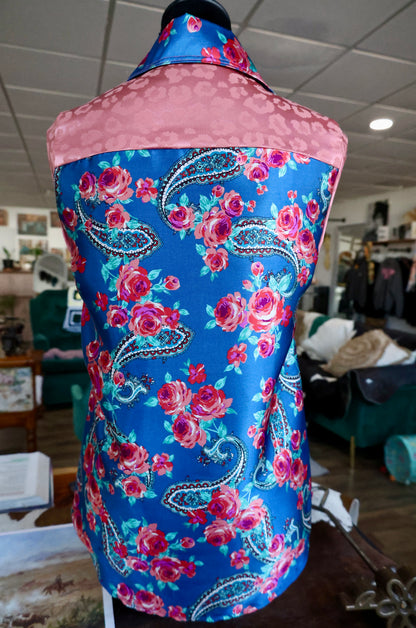Daisy Original Blue Rose Paisley w/ Mauve Cheetah Button Down - Size 8