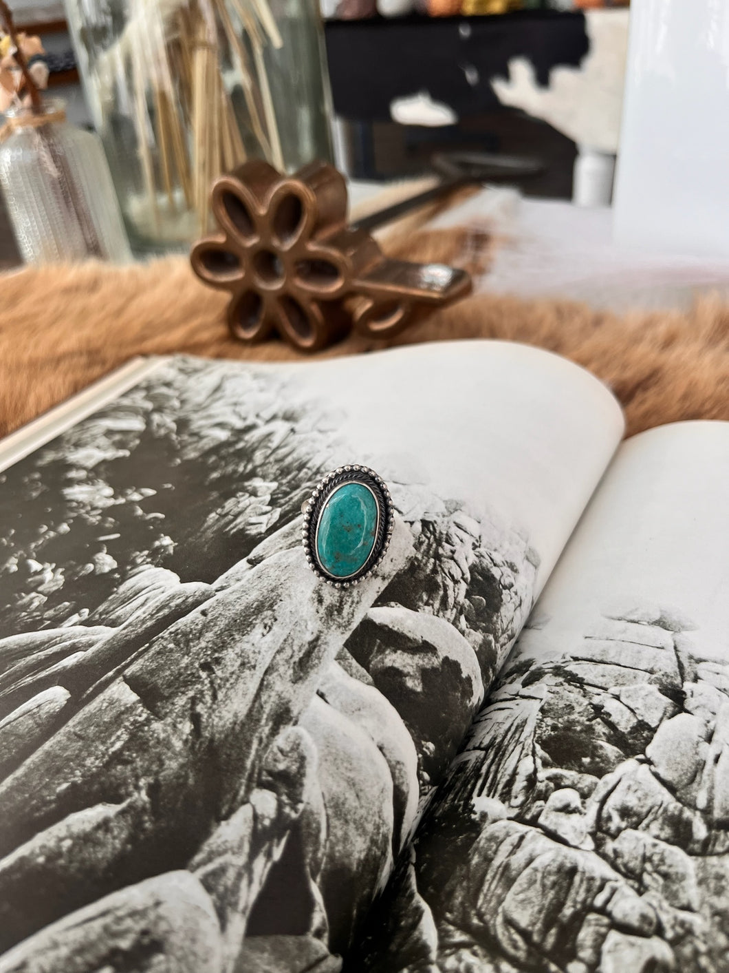 Oval Turquoise Ring - Sz 7