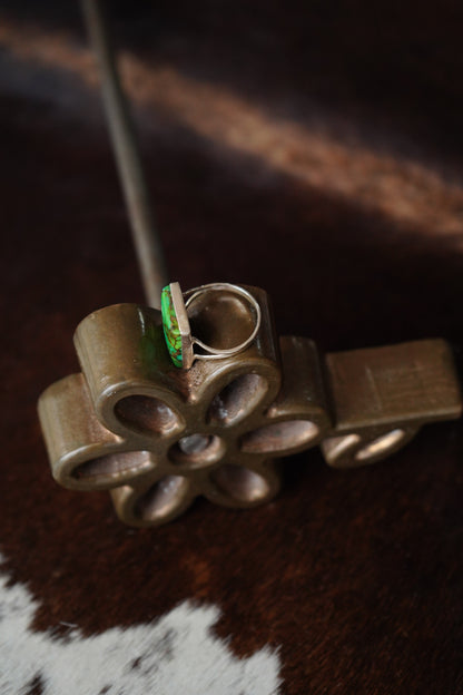 Green Dahlia Square Ring - Sz 9.5