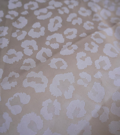 Large Jacquard Cheetah DS Wild Rags