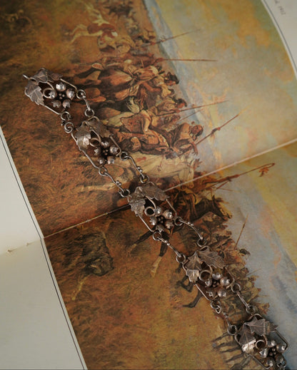 Vintage Sterling Silver Leaf Clasp Bracelet