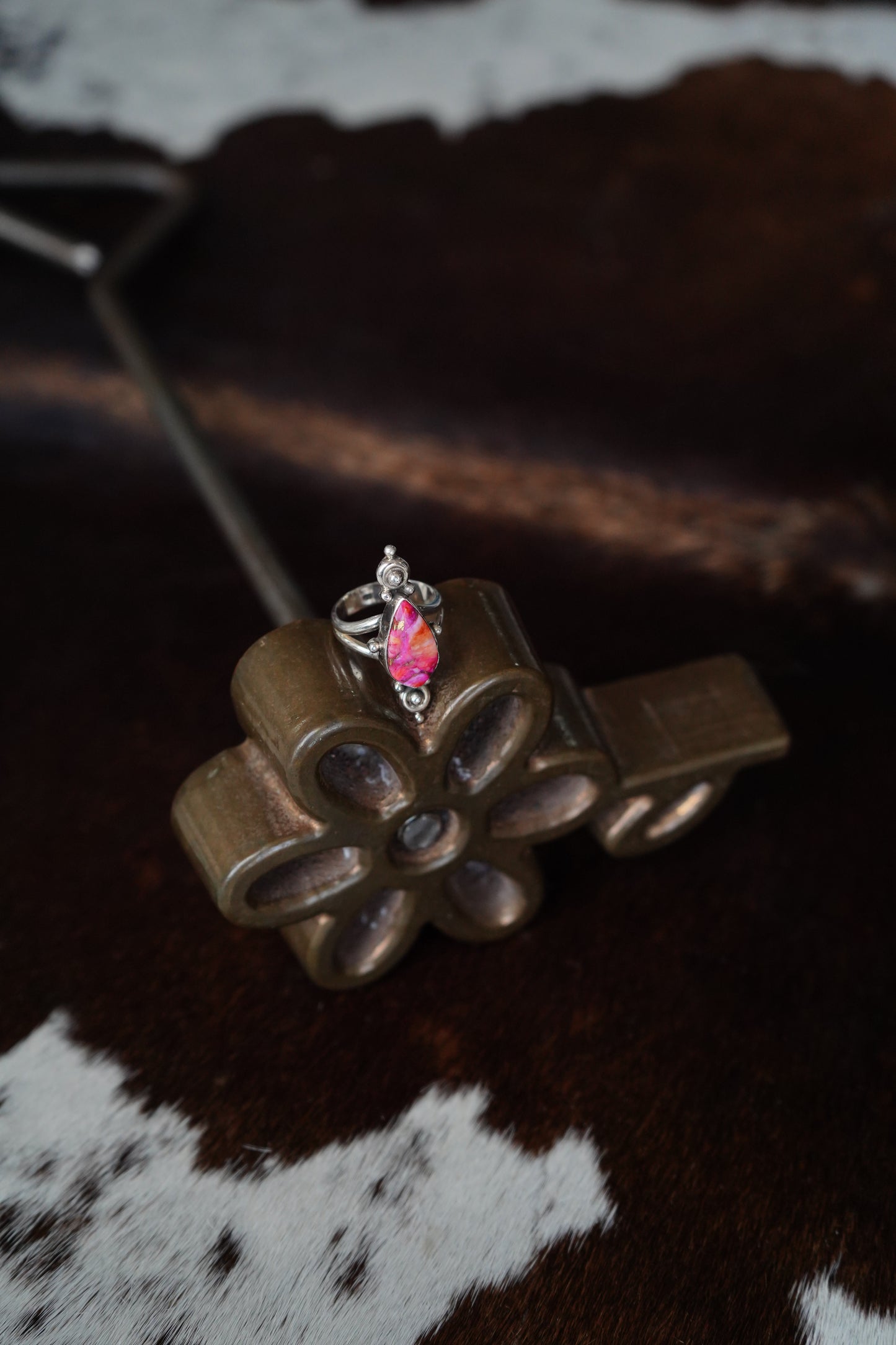 Pink Dahlia Teardrop w/ Silver Accents Ring - Sz 8