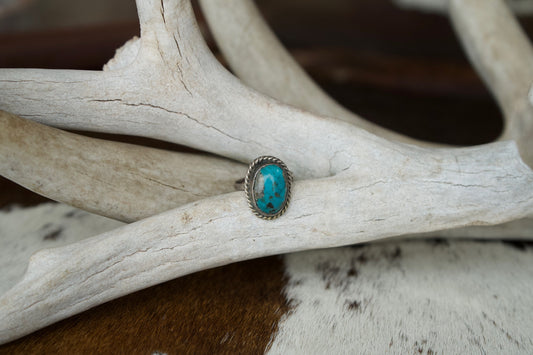 Vintage Turquoise Ring - Size 6.5