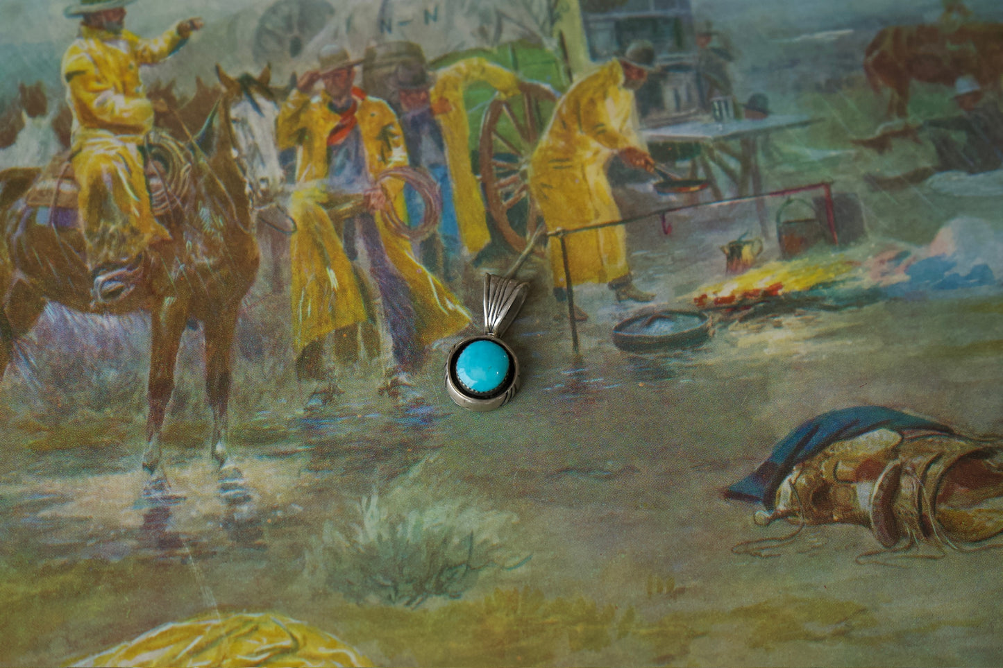 Vintage Dainty Round Turquoise Pendant