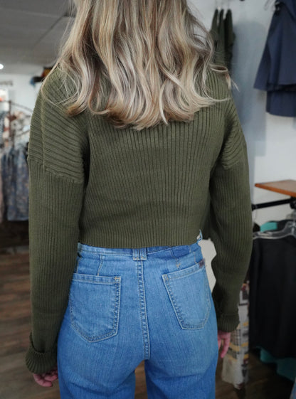 Daisy Spade Cropped Sweater