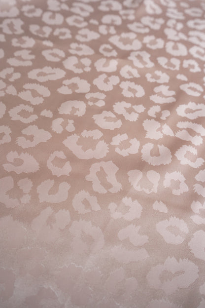 Large Jacquard Cheetah DS Wild Rags