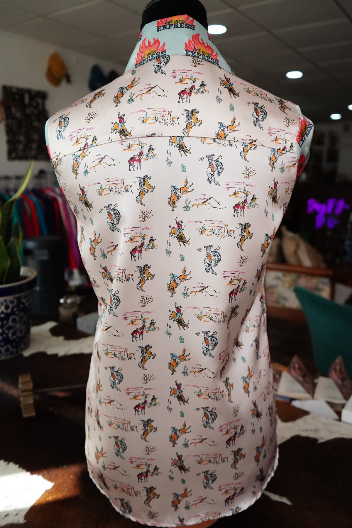 Daisy Original Bucking Scene w/ Hot Mess Express Button Down - Size 8