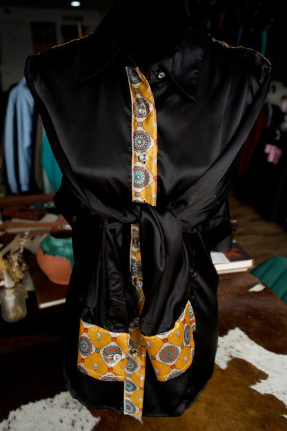 3XL - Mustard Steer Skulls & Concho’s on Black Button Down