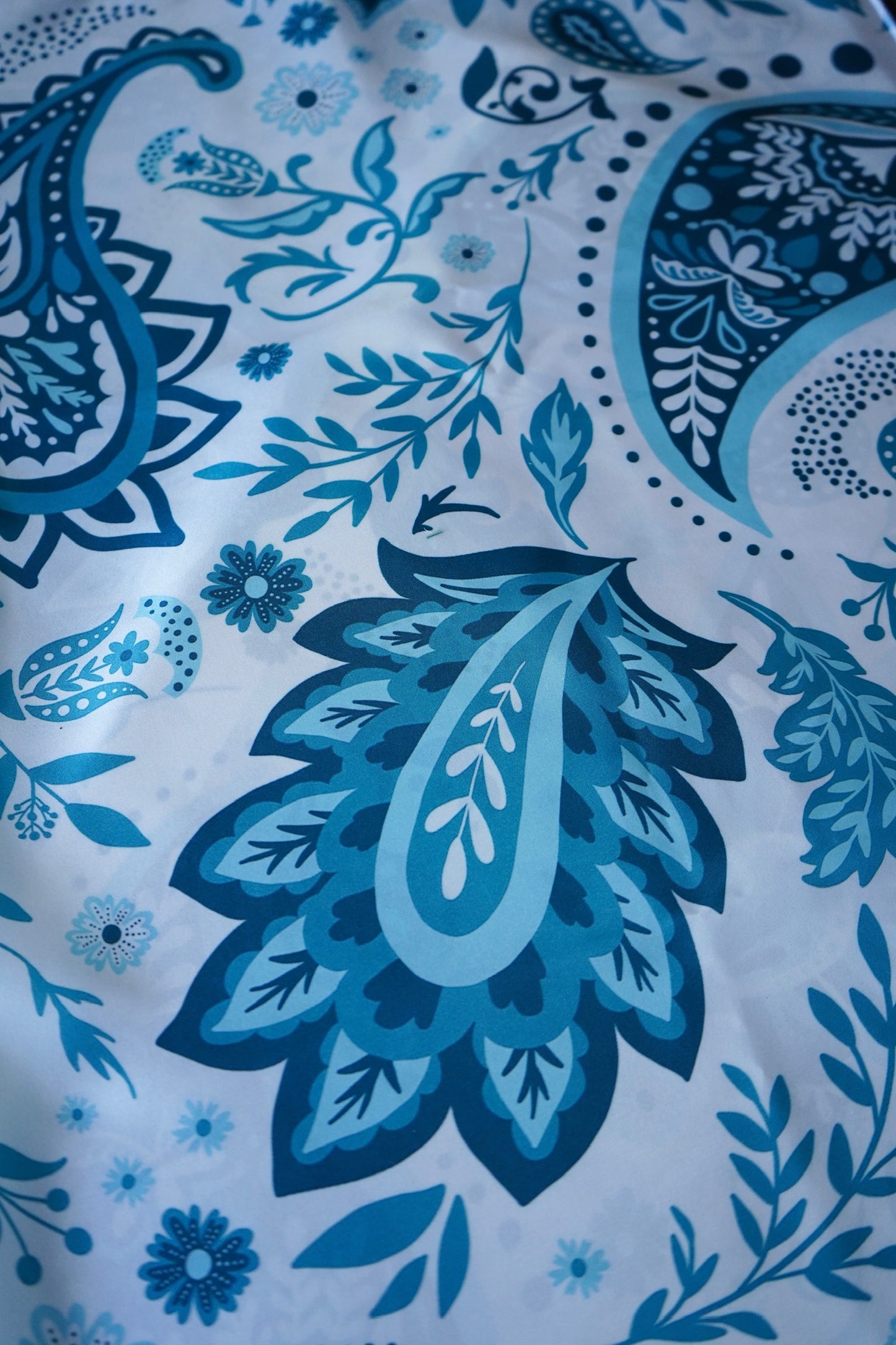 White & Turquoise Large Paisley Wild Rag
