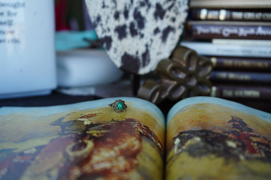 Vintage Malachite Flower Ring - Sz 5.5