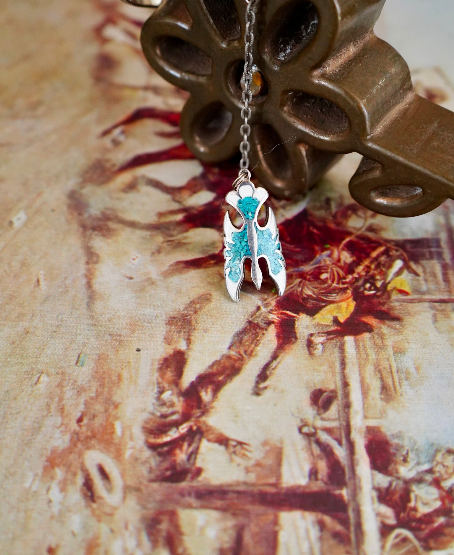 Vintage Crushed Turquoise Inlay Peyote Bird Lariat - Sz 5