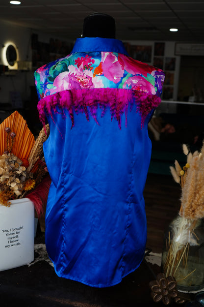 PRELOVED - XL - Royal Blue w/ Watercolor Floral & Feathers Button Down
