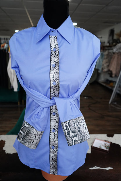 M - Snakeskin on Lilac Cotton Button Down